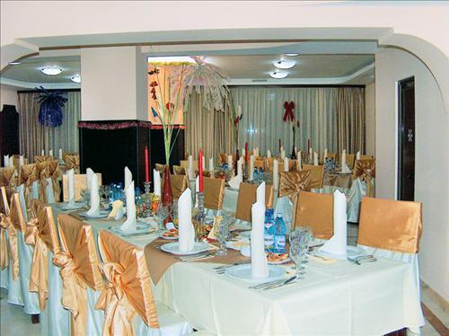 Hotel Floris Cheia  Restaurante foto